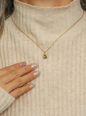 欧美INS风潮流摩登项坠饰品女 不锈钢镀18K绿宝石小方块吊坠项链