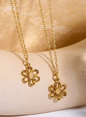 【现货秒发】海外热销花朵元素镂空蛋白石   ins风简约保色铜镀金