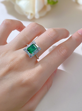 经典款2024新款长方2克拉仿真祖母绿7*9爆闪高碳钻欧美轻奢戒指