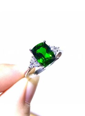 绿碧玺透辉石简单大方925银戒指
