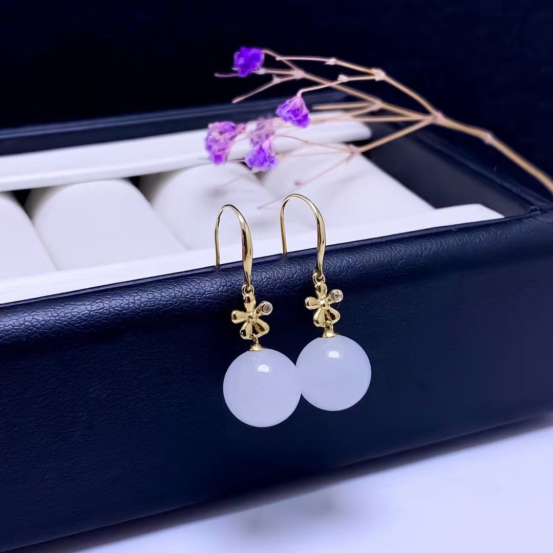 18K金天然和田玉耳环羊脂玉耳钉简约圆珠翡翠耳挂金镶玉宝石耳坠