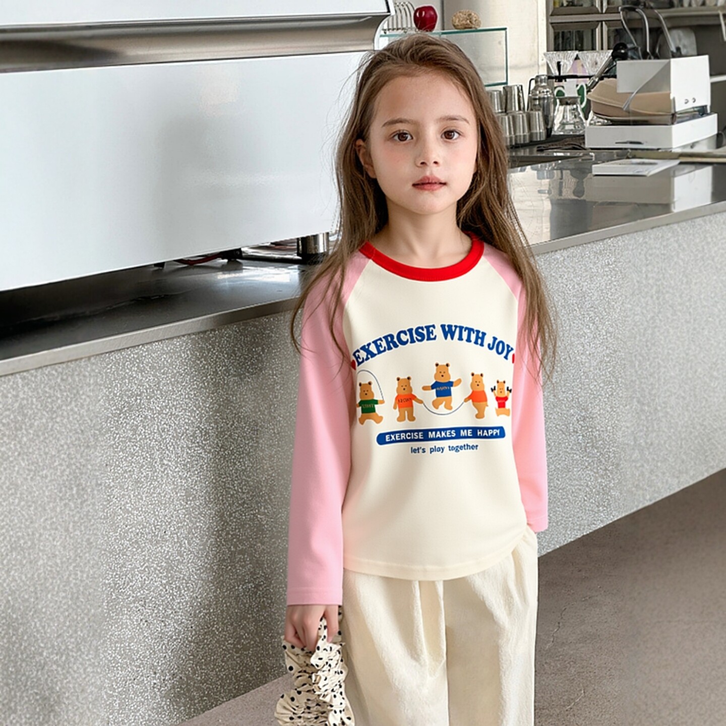 2026春季新款儿童卡通小熊插肩袖纯棉长袖T恤女童圆领韩版童装ins