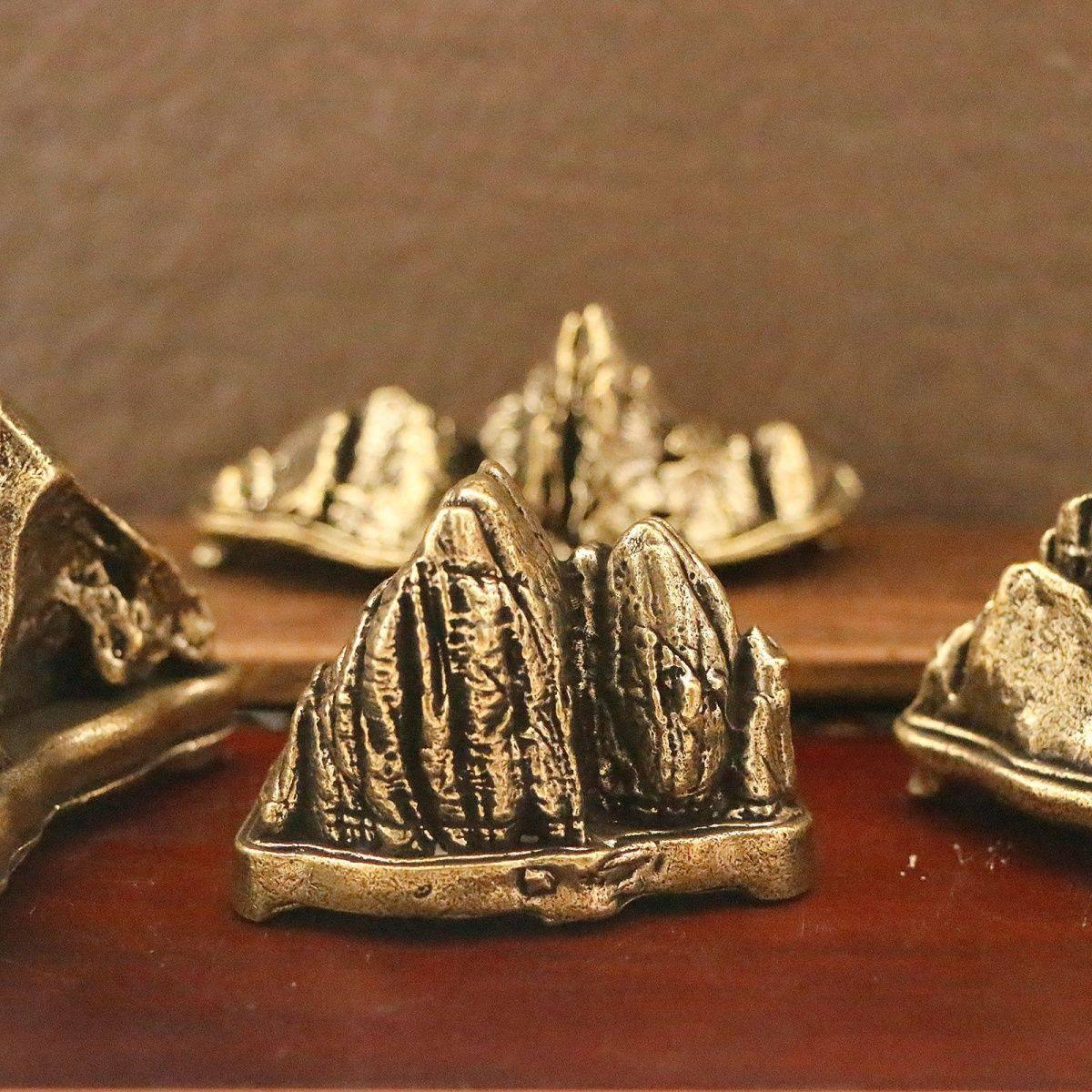 黄铜泰山石敢当摆件五岳独尊松树群山绿水家居装饰铜金山靠山石T