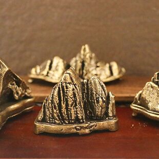 黄铜泰山石敢当摆件五岳独尊松树群山绿水家居装饰铜金山靠山石T