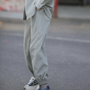 豆青 休闲裤 游设原创立体泡泡纯棉条绒直筒收脚裤 长裤