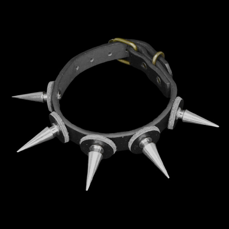 细长尖刺铆钉圆盘朋克窄皮革手链
