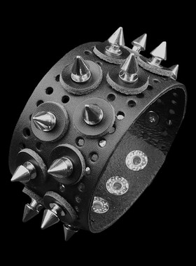 双层尖铆钉黑色圆形皮块朋克手链