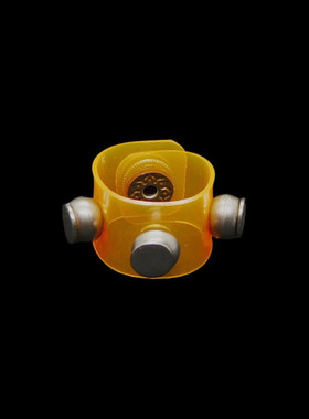 圆球平台翠绿软塑料橙色透明戒指