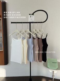 佐丹伊TNNT春夏薄纯色竹纤维细肩带背心百搭时尚加大打底女31029