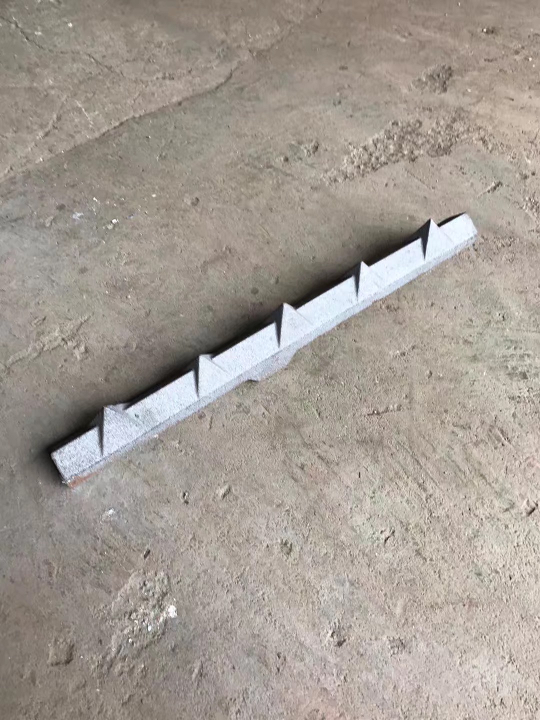 火焰切割机垫铁狼牙铁测试推荐