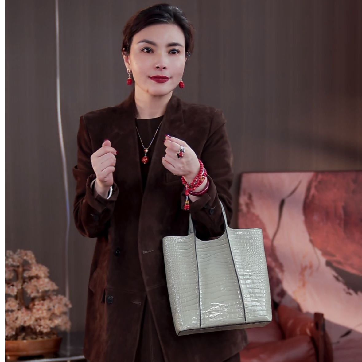 时尚百搭包包Y26CB528101,箱包皮具/热销女包/男包,托特包,淘宝优惠券,粉丝福利购,淘宝优惠卷