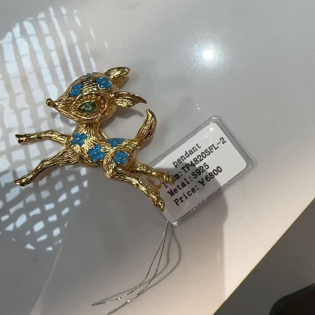 小鹿耳饰29ZB2351152