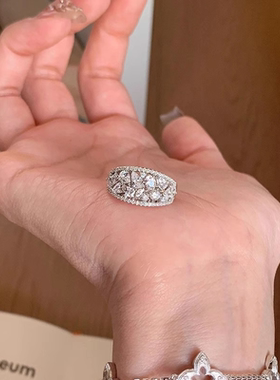 新款银色锆石宽边开口戒指女款轻奢高级感精致满钻可调节食指戒环