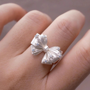 小红书爆款清冷感小众设计立体蝴蝶结镶嵌戒指小清新风格指环手饰