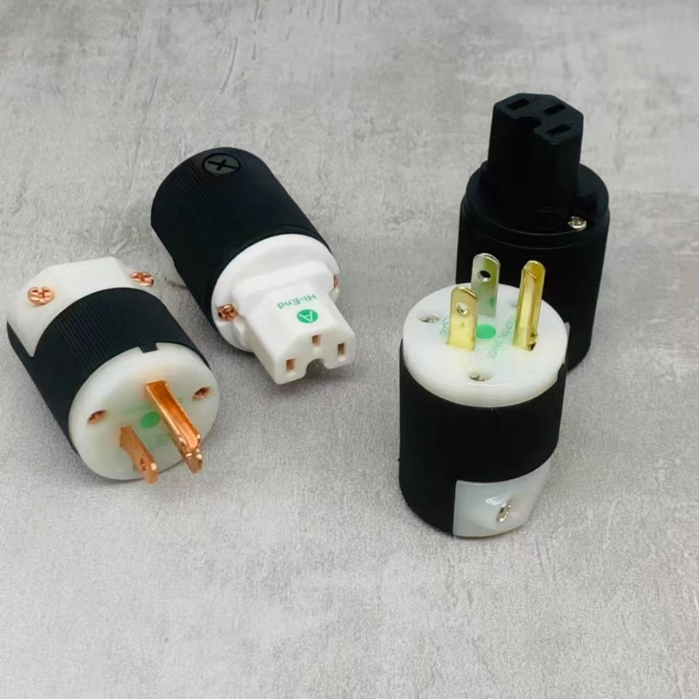 荷宝hubbell紫铜镀金美标插头8215音响电源插头尾插标准电源插头