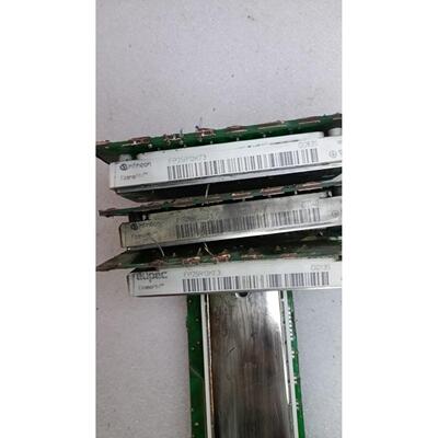 英飞凌模块FP25R12KT3    有3块功能正常使用