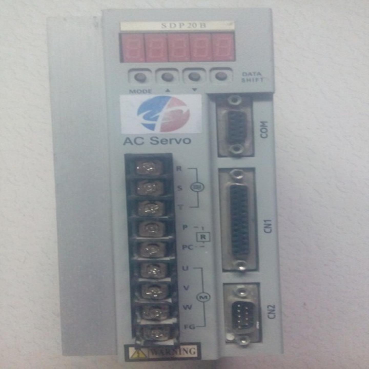 原装拆机TAC伺服驱动器 SDP20B 功能包好 实物图片