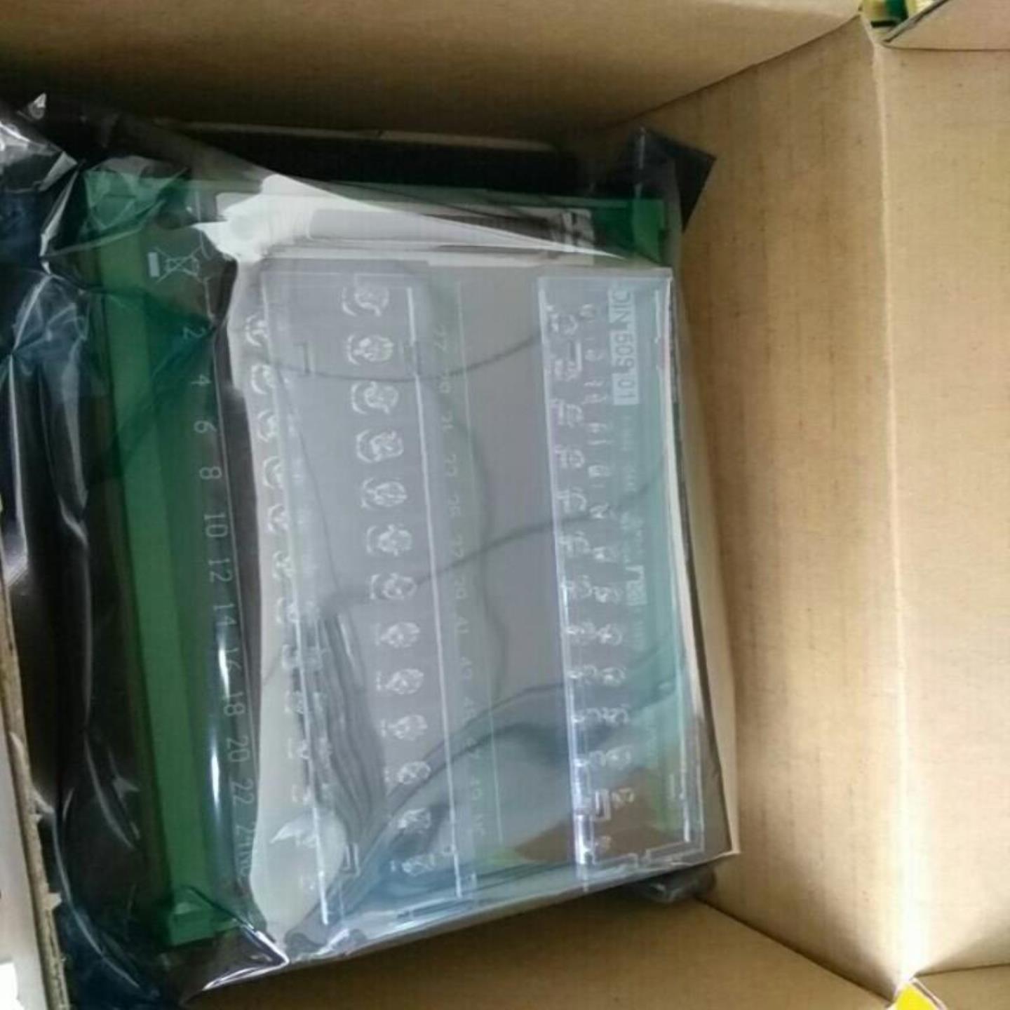 ADLINK 凌华  DIN-50S-01  50P端子板拍前询价