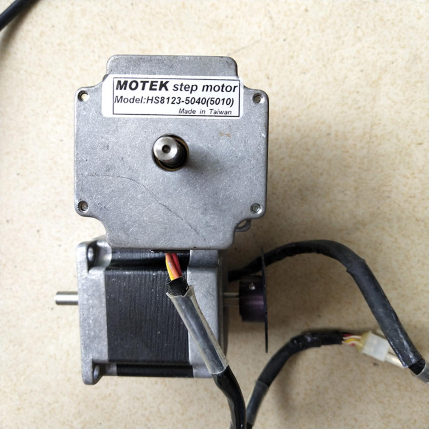 二手MOTEK步进电机 HS8123-5040 包好