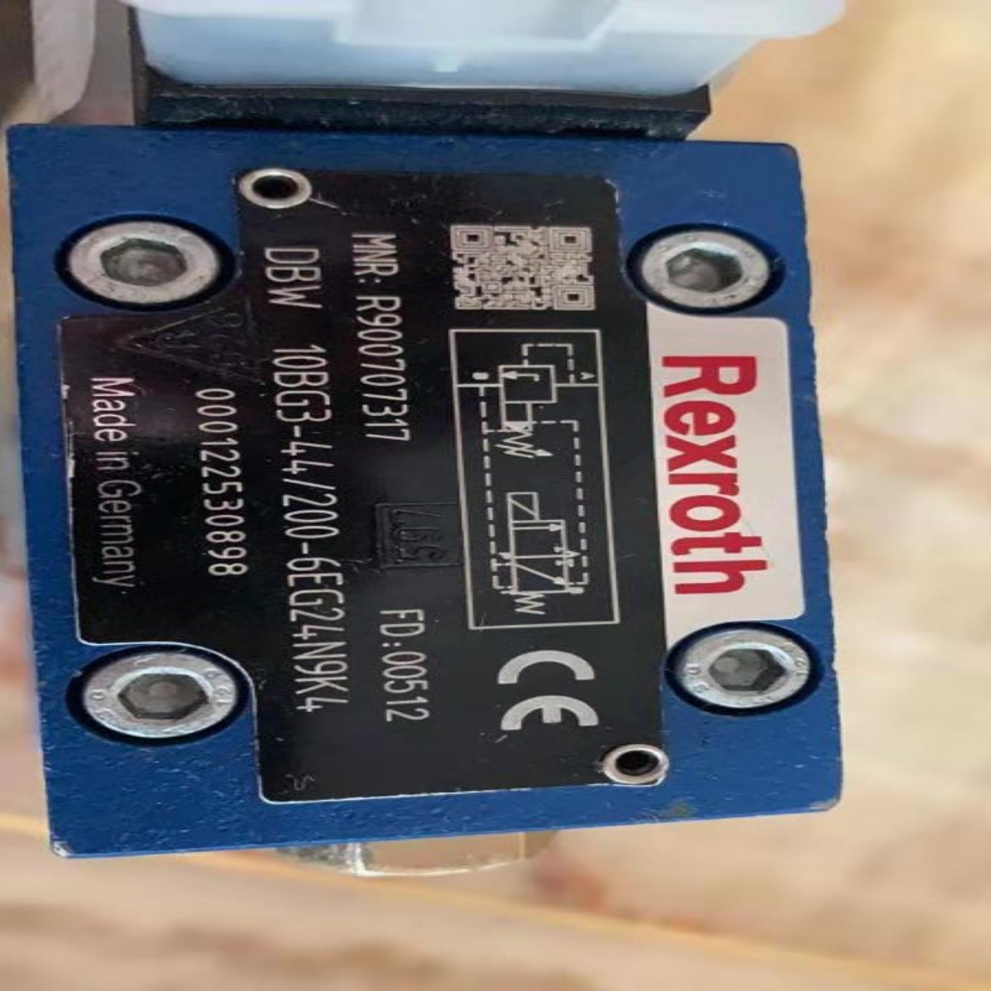 4WRKE16E200L-3X6EG24K31A1D3M4WRKE25E350L-3X6EG24EK31A1D3