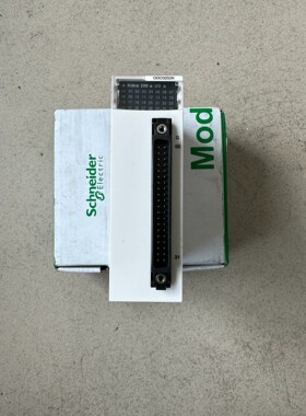 PLC模块BMXDD03202K 实物图拍摄