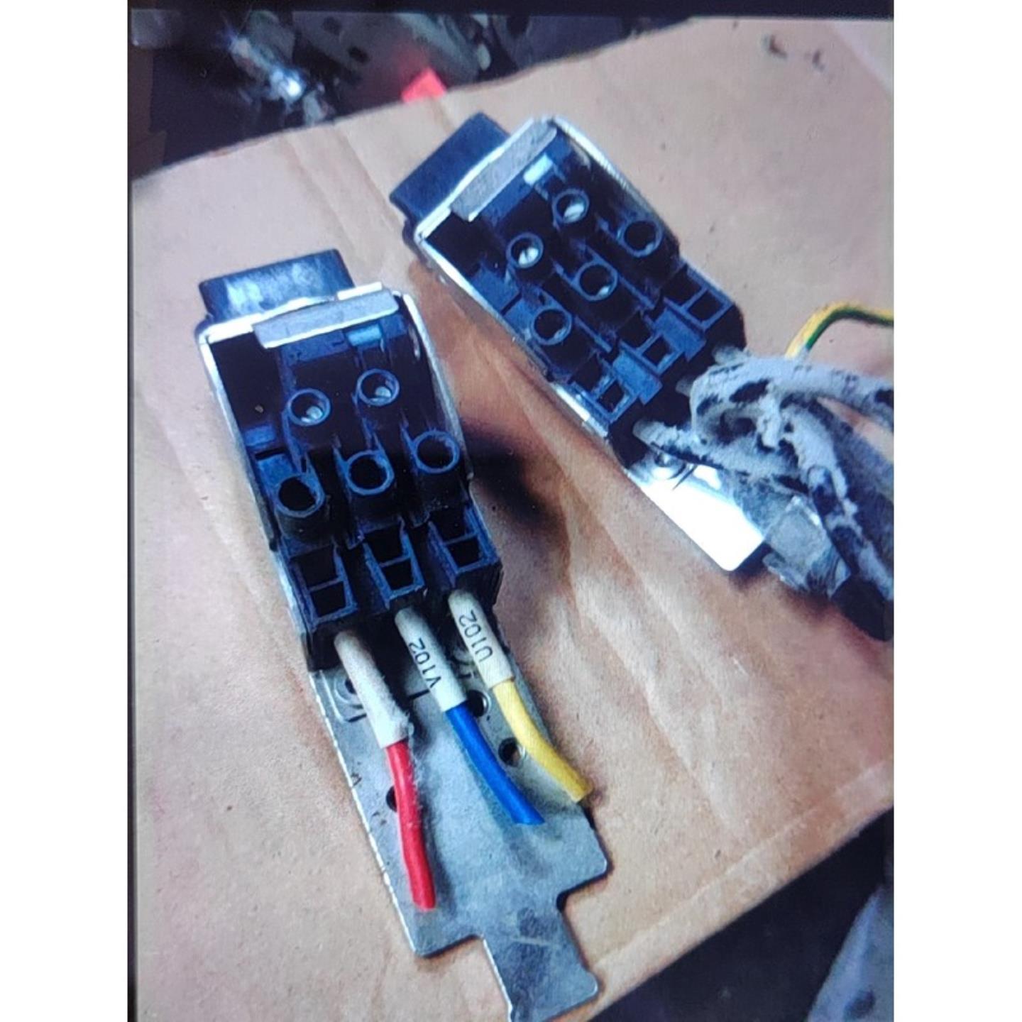 S120伺服驱动器原装动力插头6SL3162-2MA0