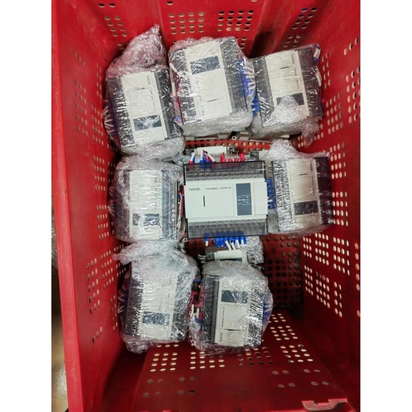 信捷PLC型号XD3-32RT-E仓库有12台成色漂亮议价