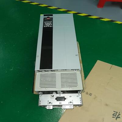 丹佛斯变频器 FC-302N132K 丹佛斯132KW 丹佛斯充新库存机