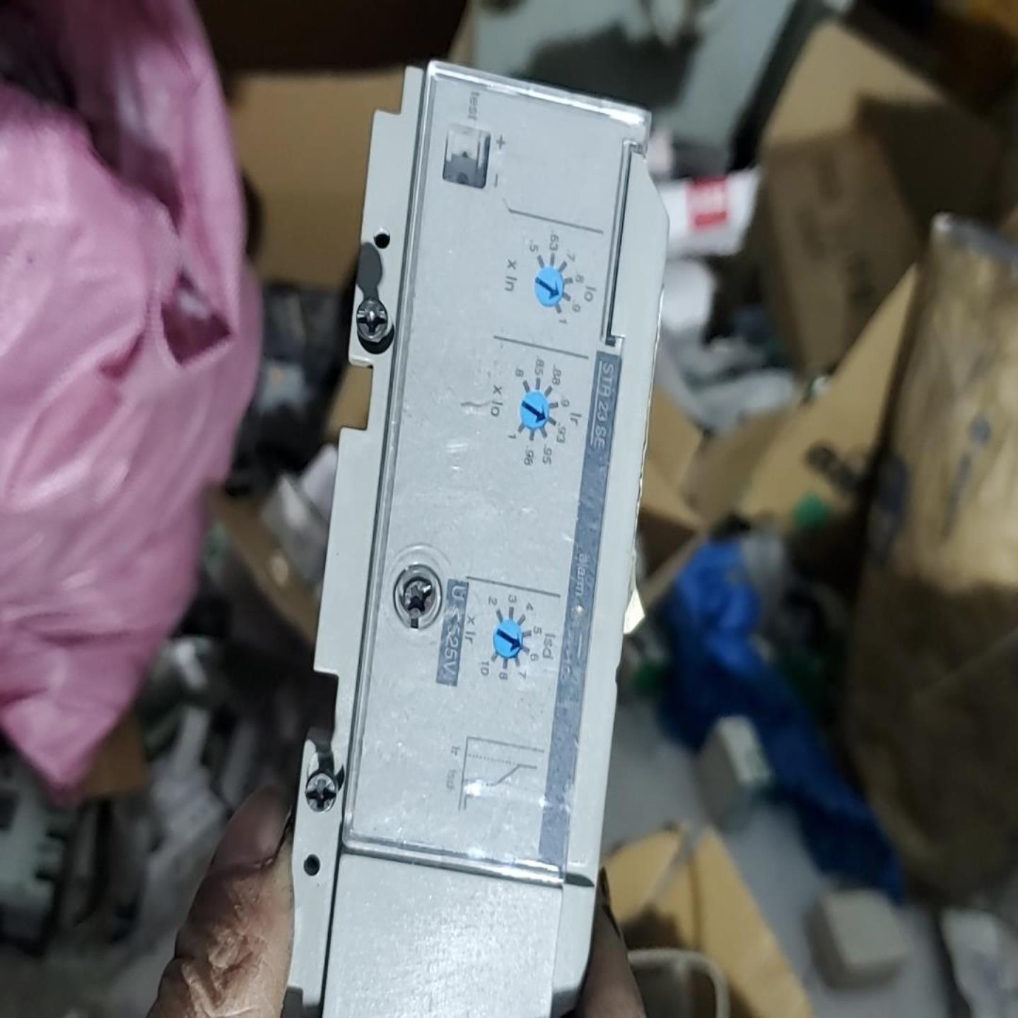 梅兰日兰str 23 se 面板附件如图所示运费到付