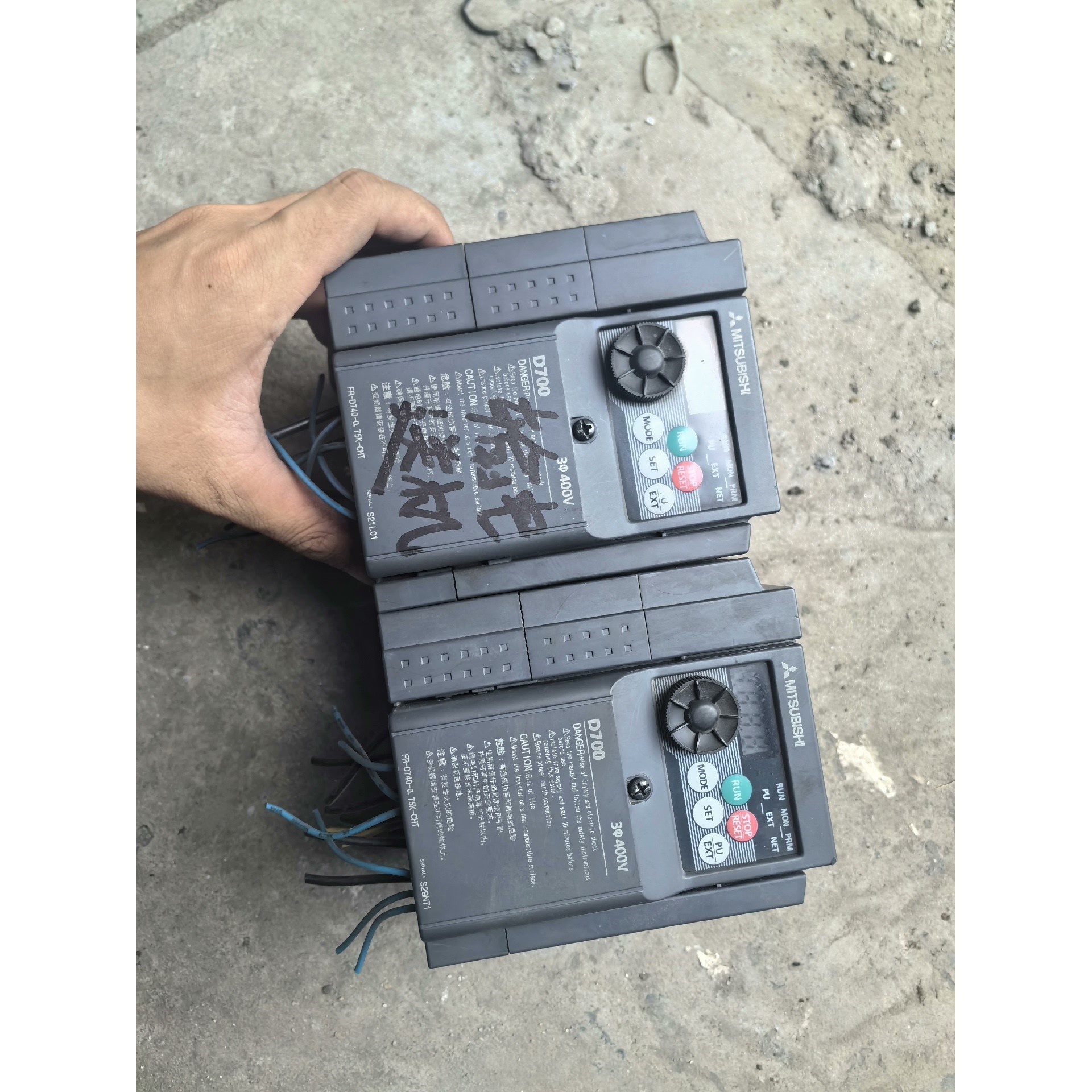 fr-d740-075k变频器两台075kw的拆