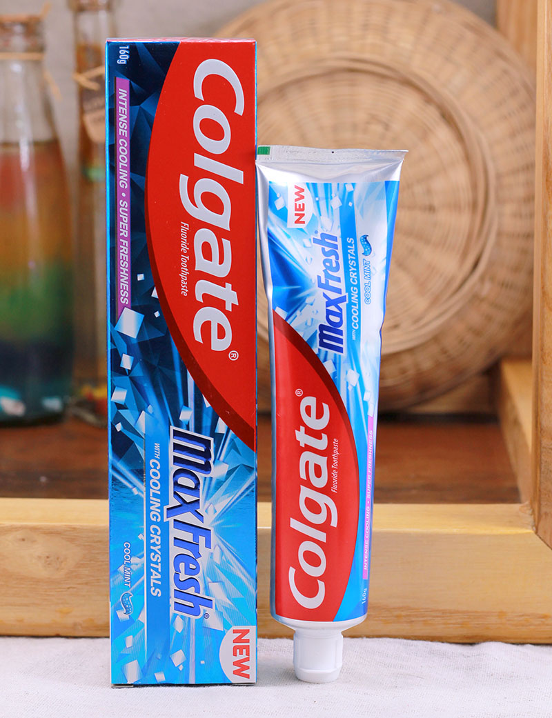 colgate高露洁牙膏冰爽牙膏160g冰片冰爽珠子冰爽感觉香港进口