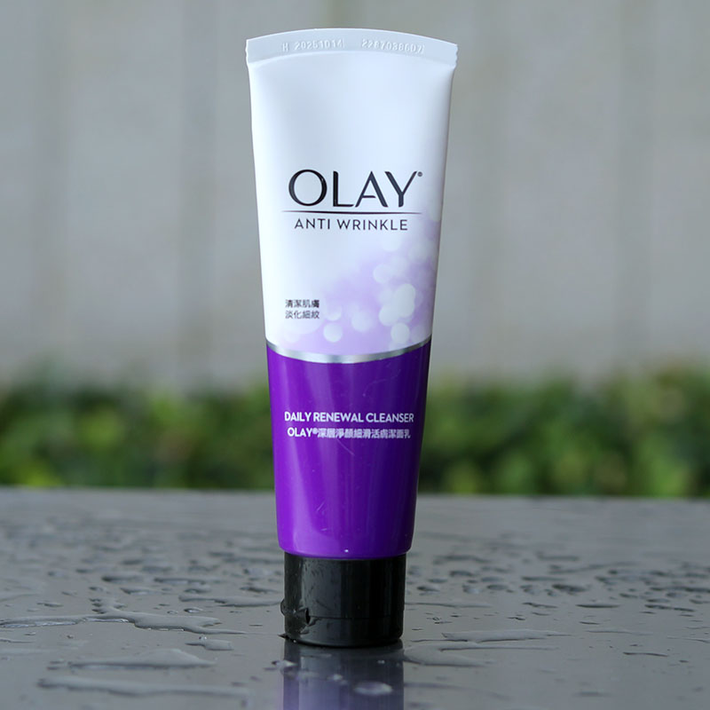 Olay玉兰油深层净颜细滑活肤洗面乳100g柔嫩润泽洁面奶港货进口