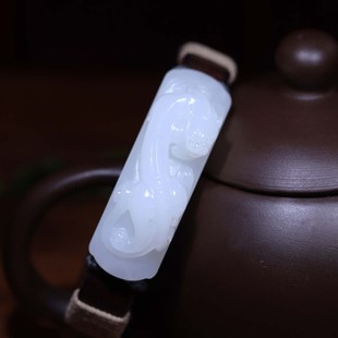 玉秀新疆金镶和田玉貔貅手牌男女款定制手饰苏工籽料羊脂玉带证书