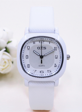 新款简约方形数字手表休闲考试防水青少年初高中百搭1376