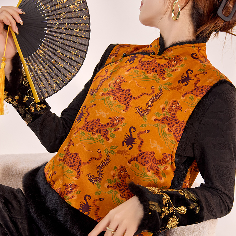 秋冬新中式新款复古盘扣立领双面穿人丝背心马甲女 ZX款MX138