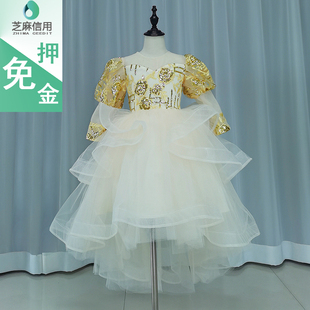 胖小女孩主持朗诵弹琴演出晚礼服出租女童加宽加肥香槟晚礼服租赁