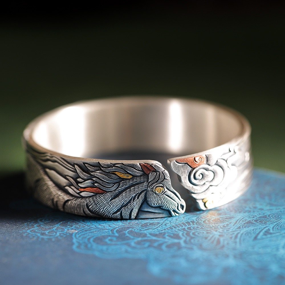 驰骋足银999马手镯开口复古民族风镶金手工纯银镯子生肖马本命年,饰品/流行首饰/时尚饰品新,银饰手镯,淘宝优惠券,粉丝福利购,淘宝优惠卷