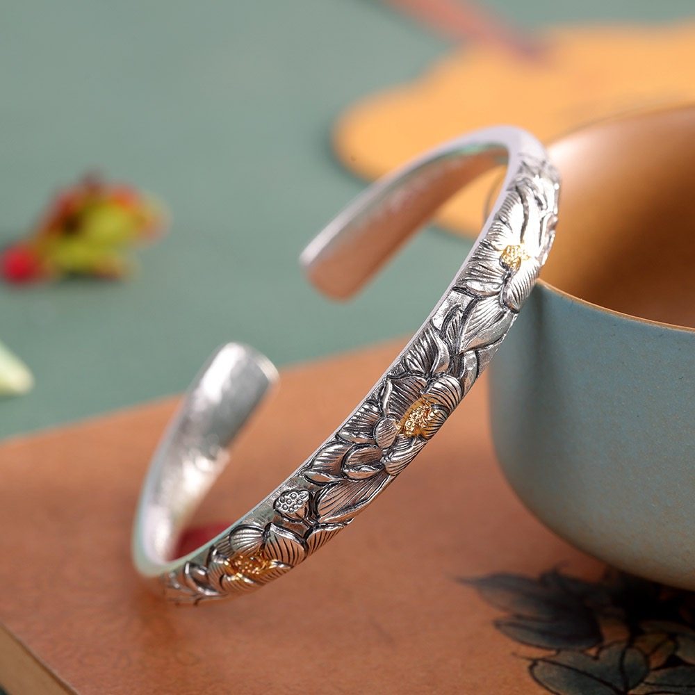 复古做旧足银9999莲花手镯女开口民族风錾刻纯银镯子手工礼物手环
