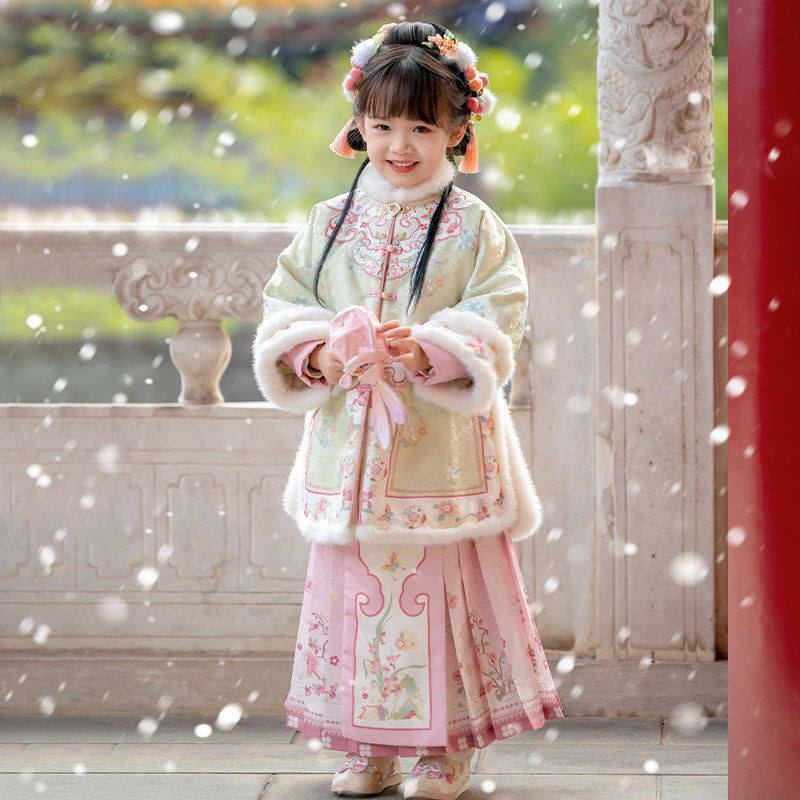 2026女童汉服冬装中国风长裙套装女孩刺绣古装儿童过年唐装拜年服,童装/婴儿装/亲子装,汉服,淘宝优惠券,粉丝福利购,淘宝优惠卷