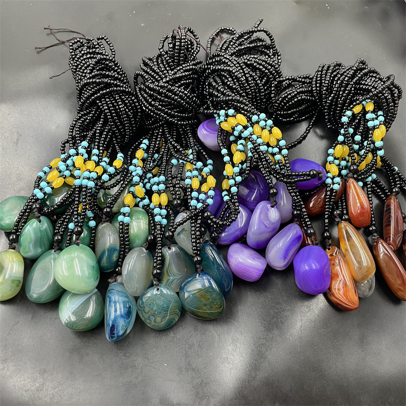 缠丝玛瑙原石吊坠毛衣链