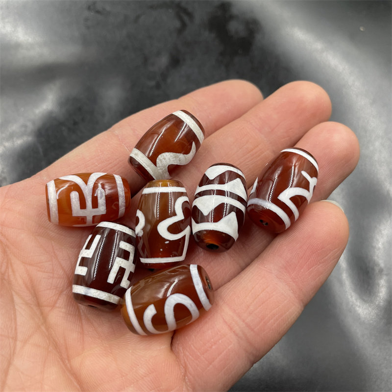 四海玉器 14*20毫米红色天珠玛瑙筒珠散珠 万字财神天珠 虎牙玛瑙