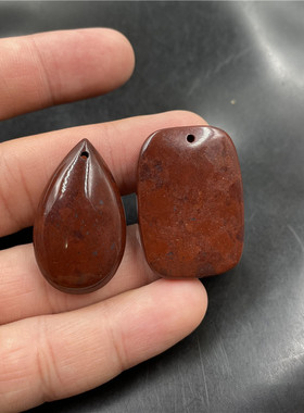 天然玉石红色水滴吊坠挂件