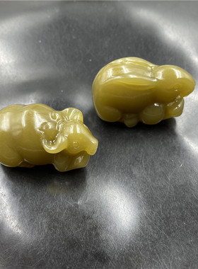 糖色糖玉生肖兔立体牛