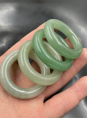 天然玉石白底青佘太翠玉圆圈圆环吊坠 绿色东陵玉平安环 跑环玉坠