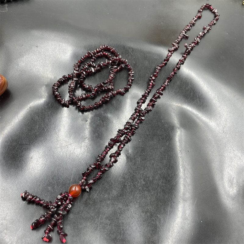 天然正品石榴石随形小石头毛衣链 可缠绕3圈石榴石碎石手串