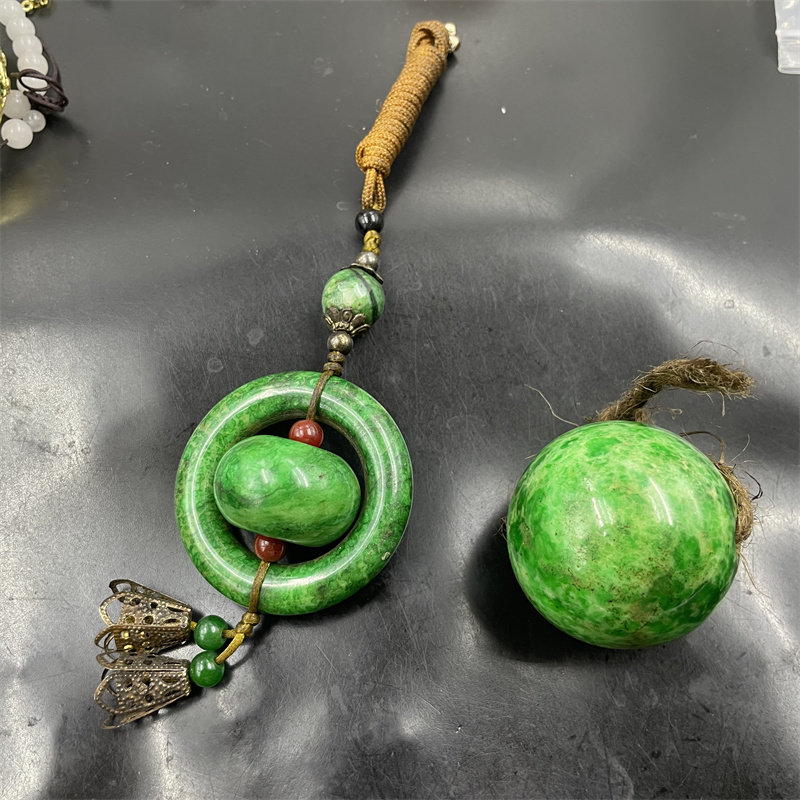 复古做旧满绿色干青转运珠吊坠 干青大珠子佩饰配件特价,珠宝/钻石/翡翠,颈饰,淘宝优惠券,粉丝福利购,淘宝优惠卷