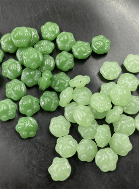 四海玉器 DIY饰品配件碧绿色仿玉石猫爪散珠 配饰 特价
