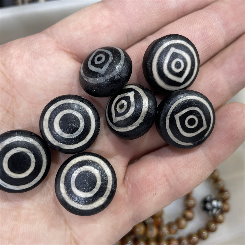 四海玉器 复古做旧黑色天珠玛瑙眼睛  黑白眼通孔珠子散批