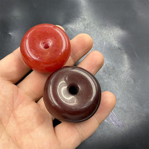 优化深色老蜜蜡算盘珠平安扣吊坠 红色仿琥珀蜜蜡平安扣挂件