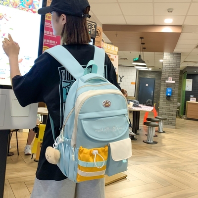 无品牌休闲双肩包撞色